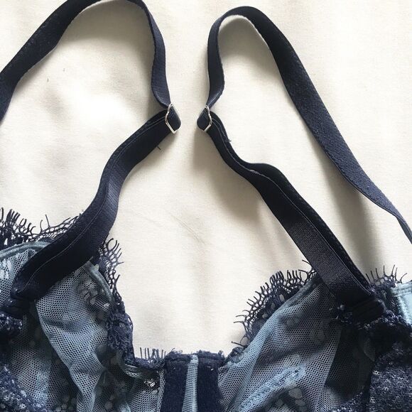 Victoria’s Secret Blue Lace Dream Angels Push Up Without Padding Bra Size 34DD - Picture 6 of 9